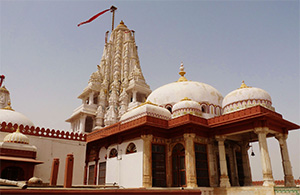 jain temple bhandasar